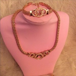 Gold Necklace Set